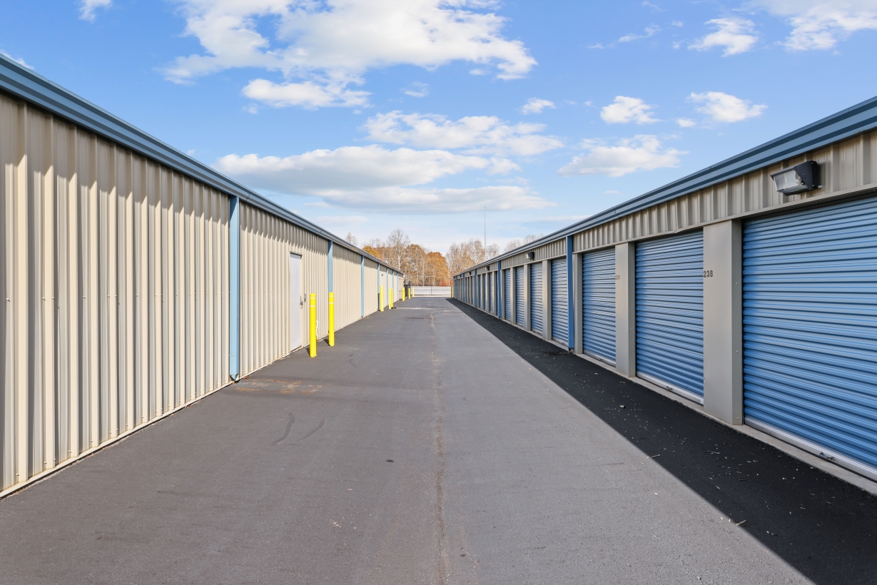 FreeUp Storage Dahlonega - DriveUp Units